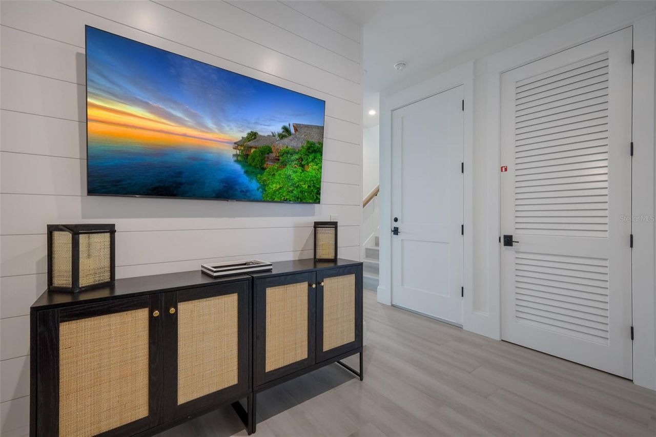 2213 Avenue C, Bradenton Beach, FL 34217 Photo