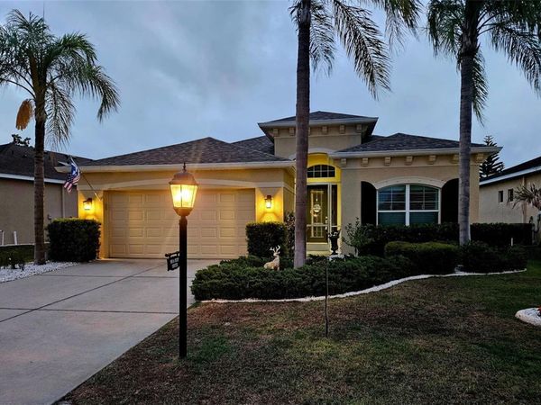 1649 EMERALD DUNES DRIVE, SUN CITY CENTER, FL 33573