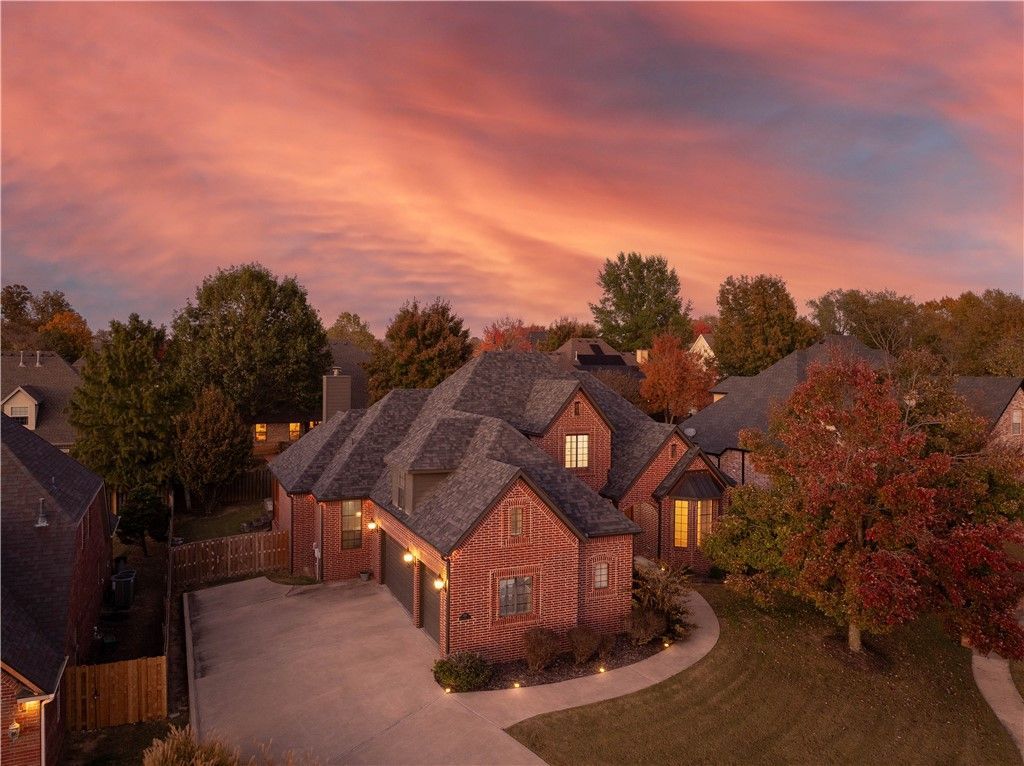 3374 Waterstone Drive, Fayetteville, AR 72764 Main Photo