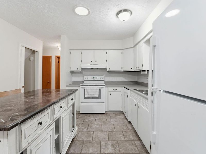 854 S Section Line Road, Delaware, OH 43015 Photo 18