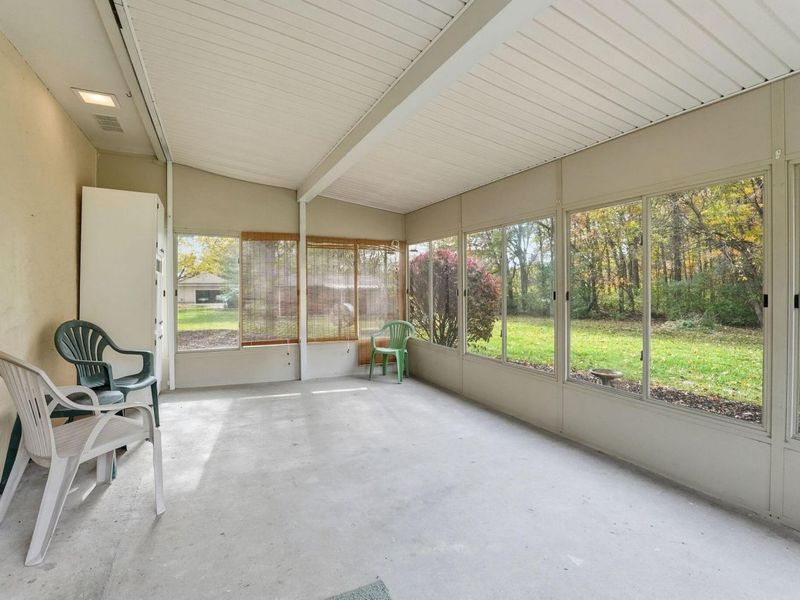 854 S Section Line Road, Delaware, OH 43015 Photo 26