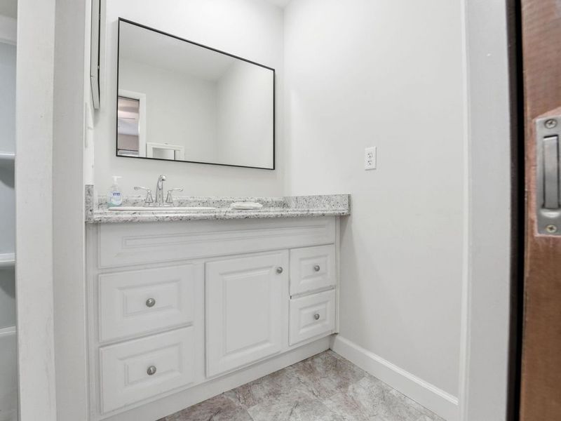 854 S Section Line Road, Delaware, OH 43015 Photo 46