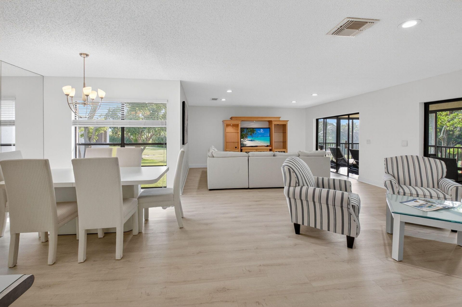 10 Southport Lane, Unit B, Boynton Beach, FL 33436 Photo