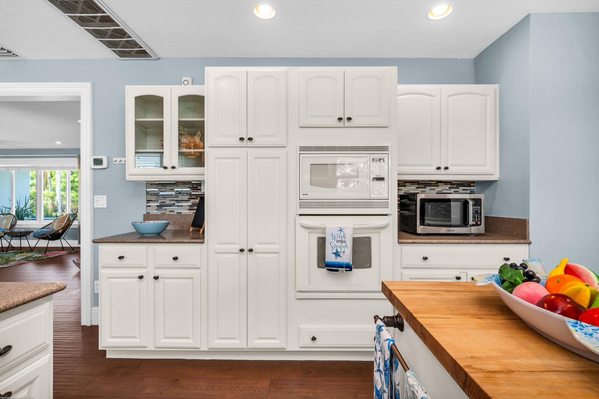 1124 Carambola Circle, West Palm Beach, FL 33406 Photo