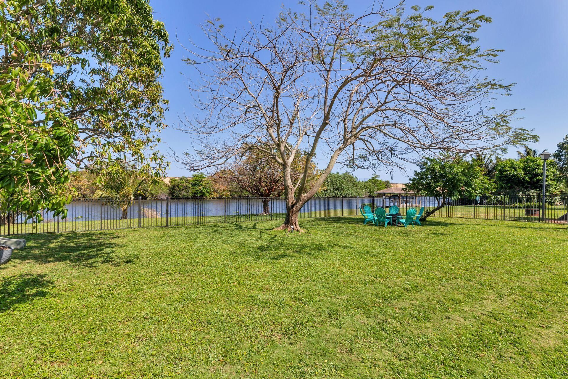 1124 Carambola Circle, West Palm Beach, FL 33406 Photo