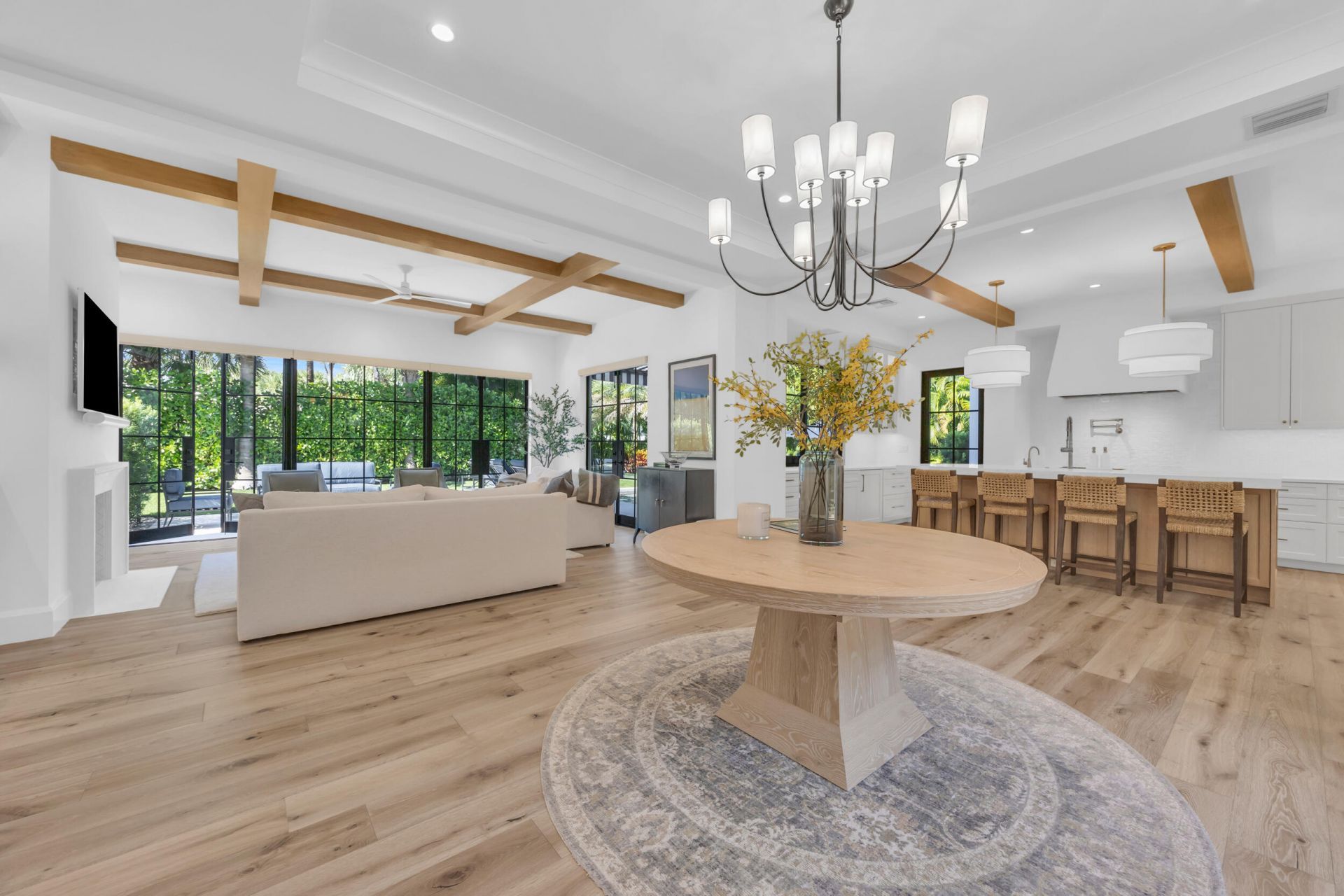 44 S Beach Road, Jupiter Island, FL 33455 Photo