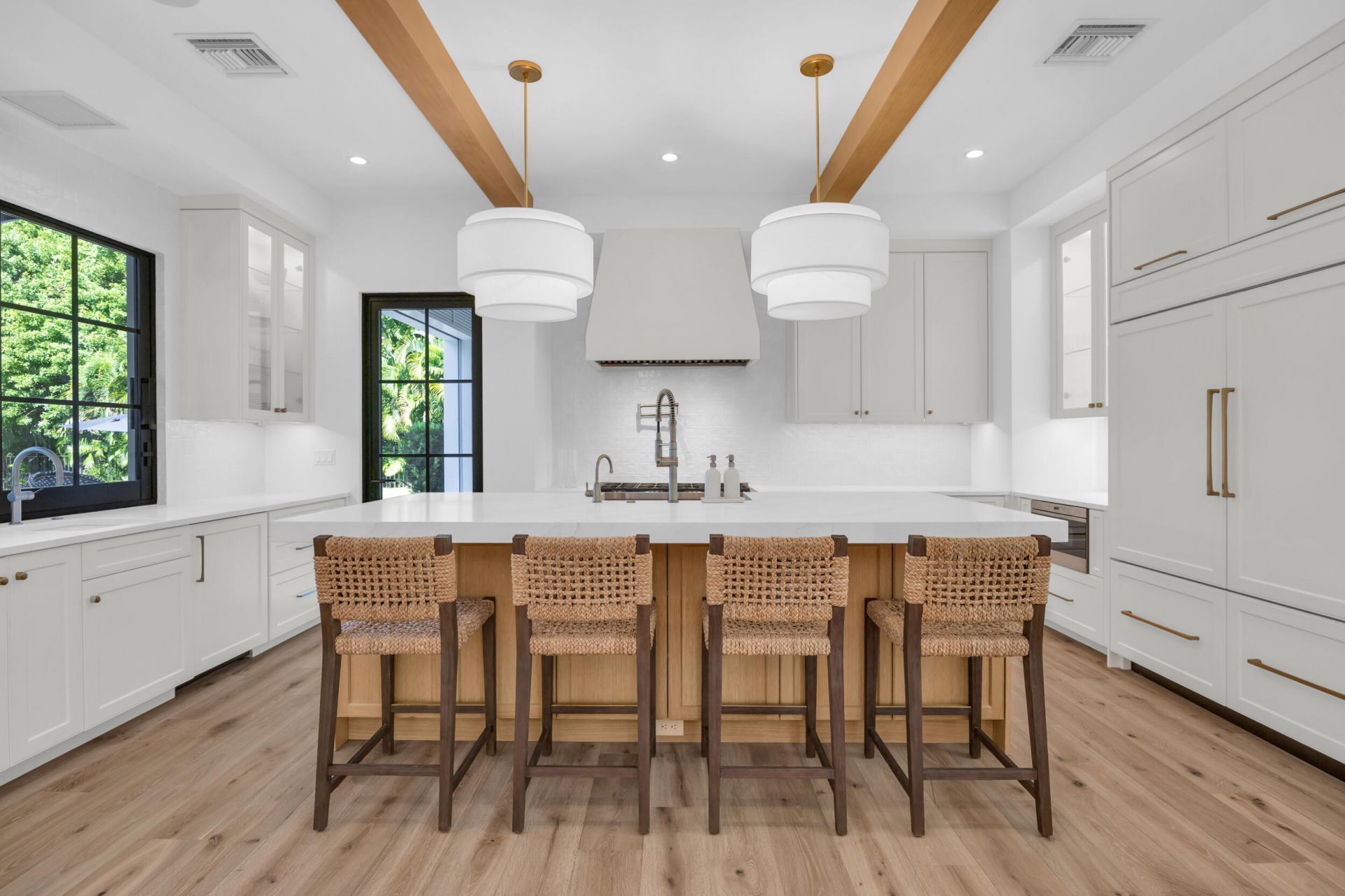 44 S Beach Road, Jupiter Island, FL 33455 Photo