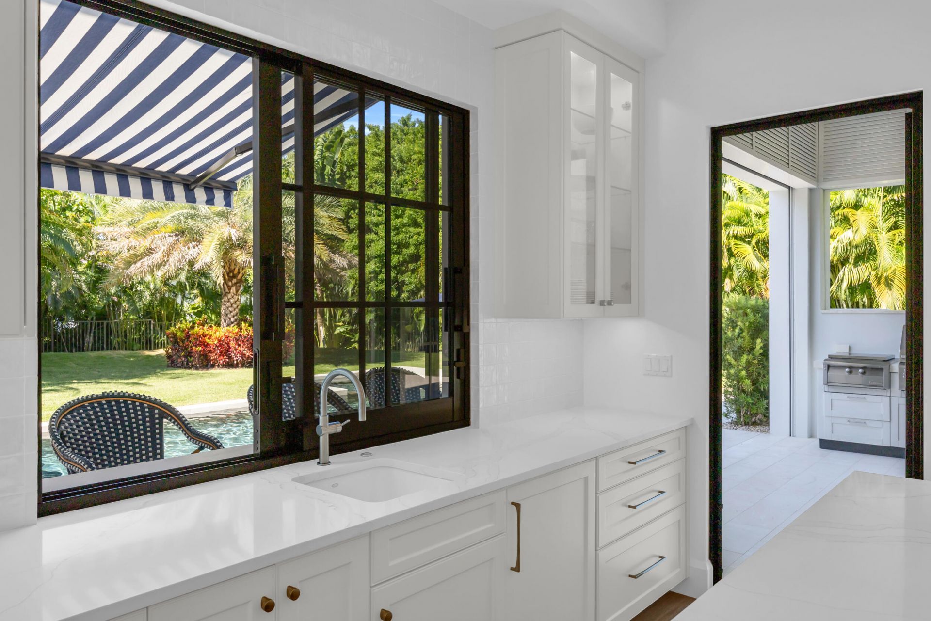 44 S Beach Road, Jupiter Island, FL 33455 Photo