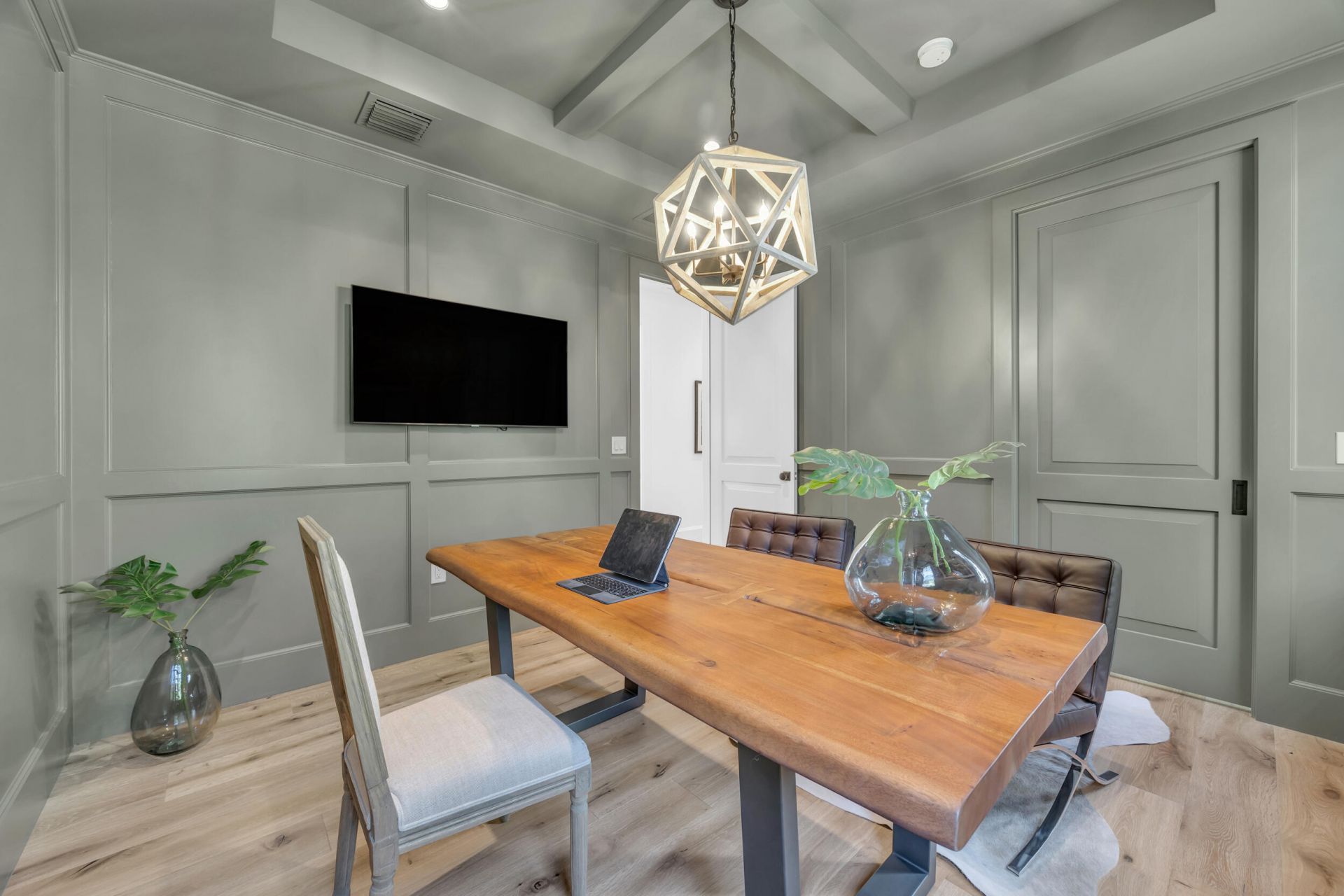 44 S Beach Road, Jupiter Island, FL 33455 Photo