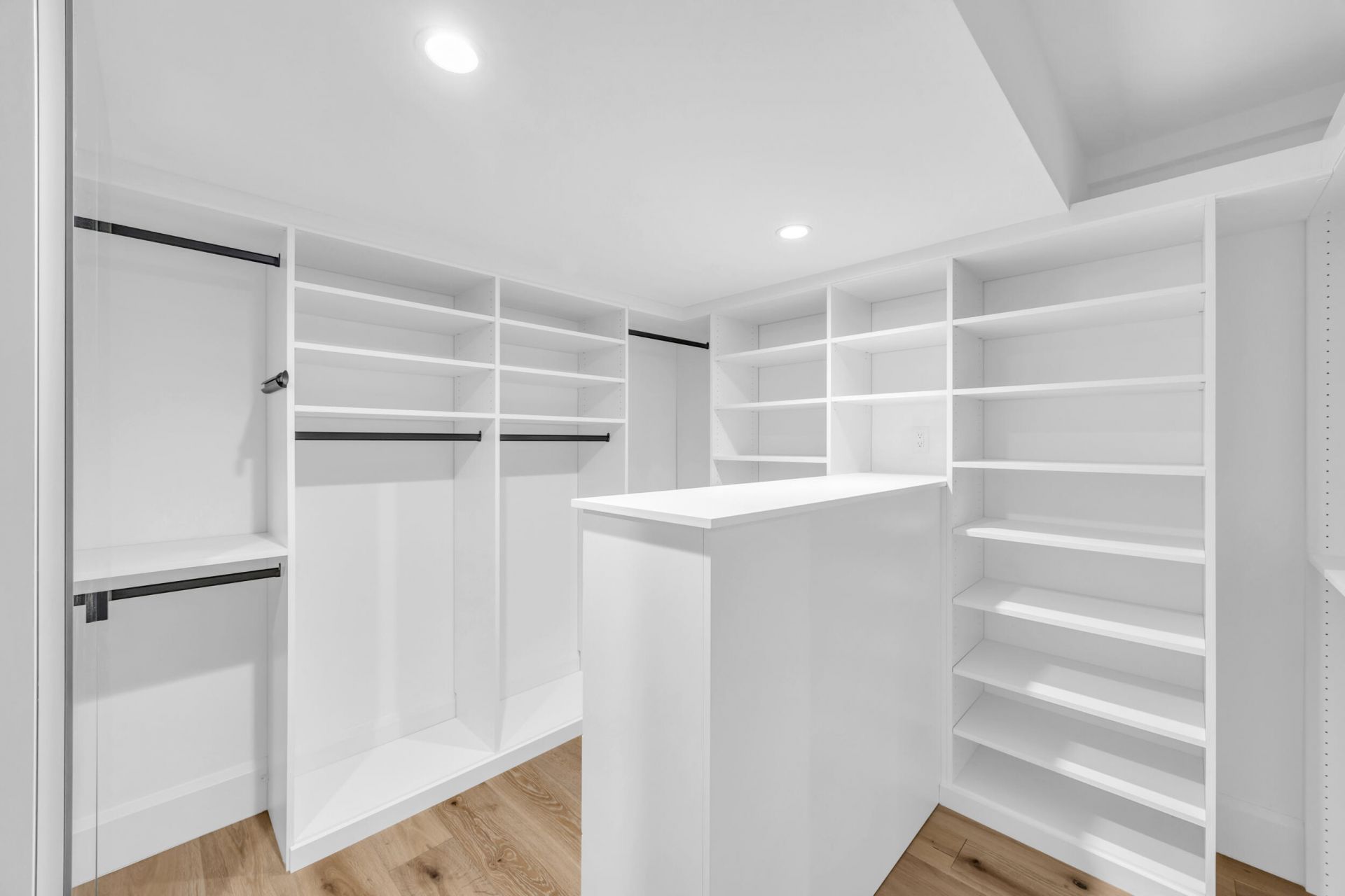 44 S Beach Road, Jupiter Island, FL 33455 Photo