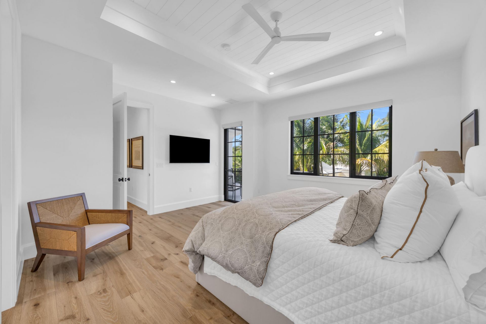 44 S Beach Road, Jupiter Island, FL 33455 Photo