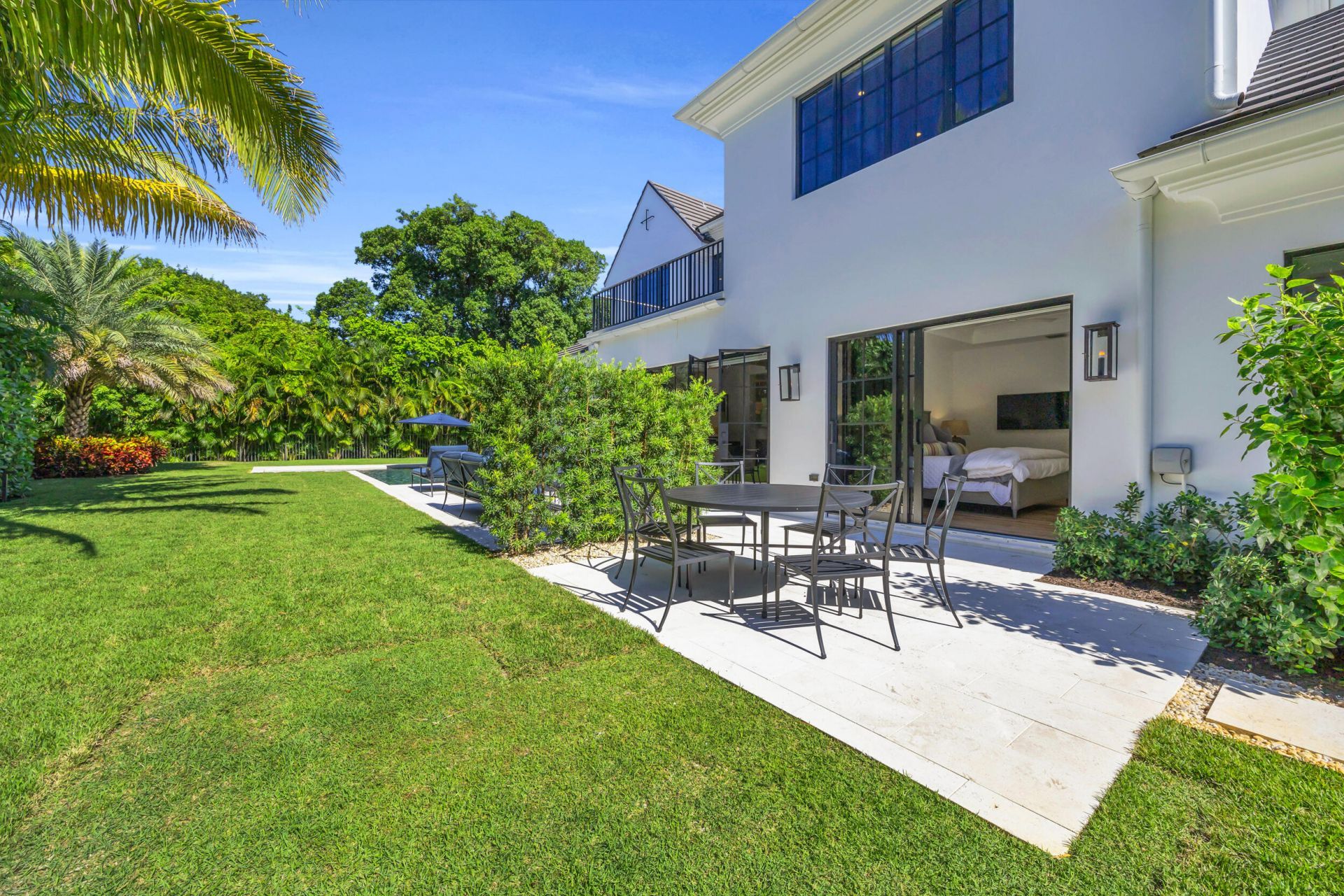 44 S Beach Road, Jupiter Island, FL 33455 Photo