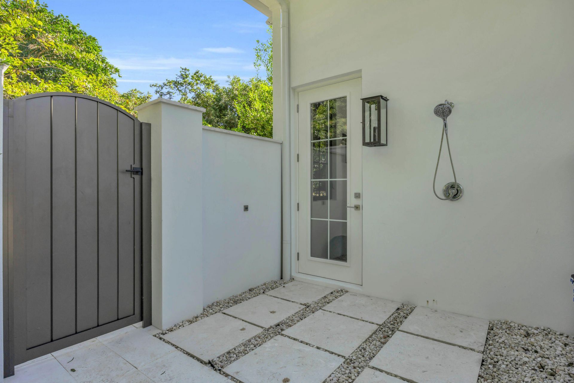44 S Beach Road, Jupiter Island, FL 33455 Photo