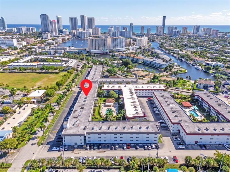 581 Blue Heron Drive, Unit 317-B, Hallandale Beach, FL 33009 Photo