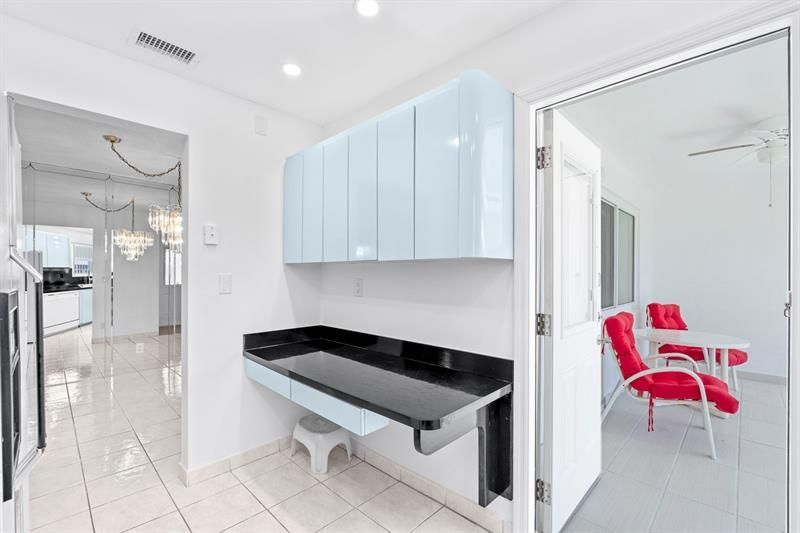 581 Blue Heron Drive, Unit 317-B, Hallandale Beach, FL 33009 Photo