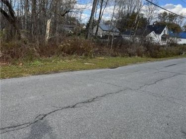 2nd Avenue, Mayfield, NY 12117