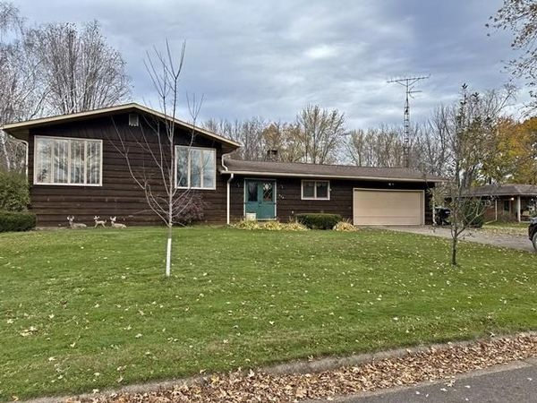 519 W BJORNSTAD STREET, Owen, WI 54460