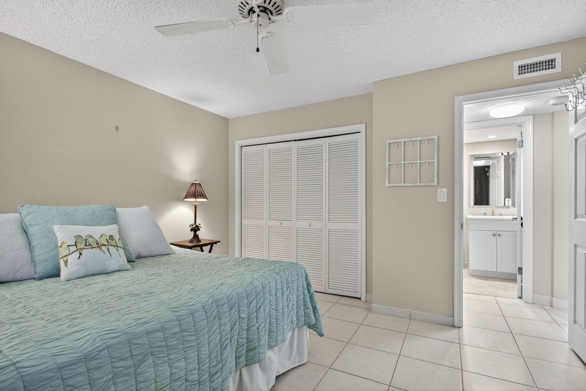985 SE 19 Avenue, Unit 204, Deerfield Beach, FL 33441 Photo