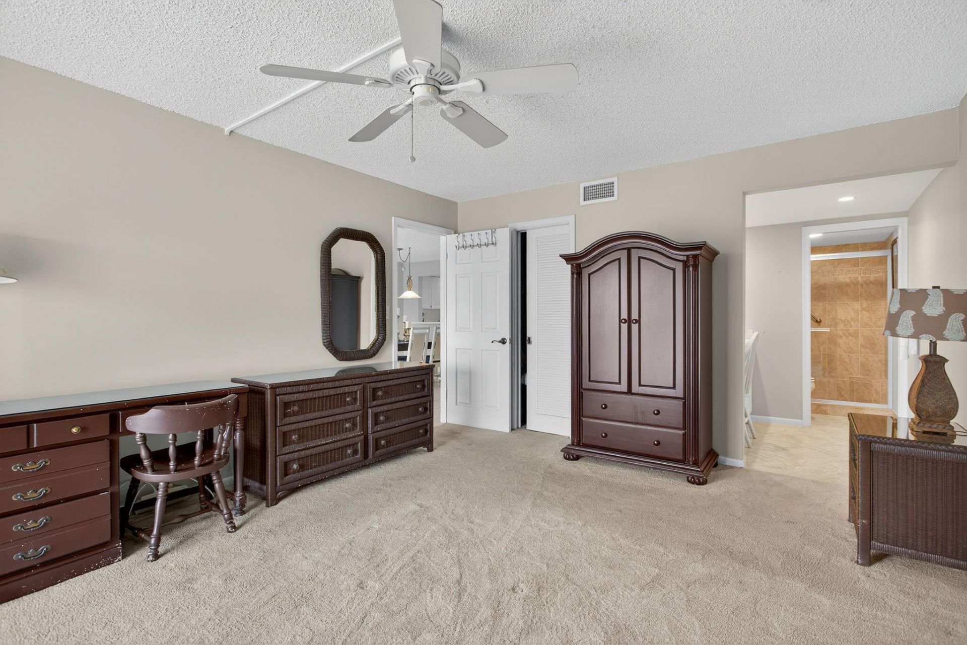 985 SE 19 Avenue, Unit 204, Deerfield Beach, FL 33441 Photo