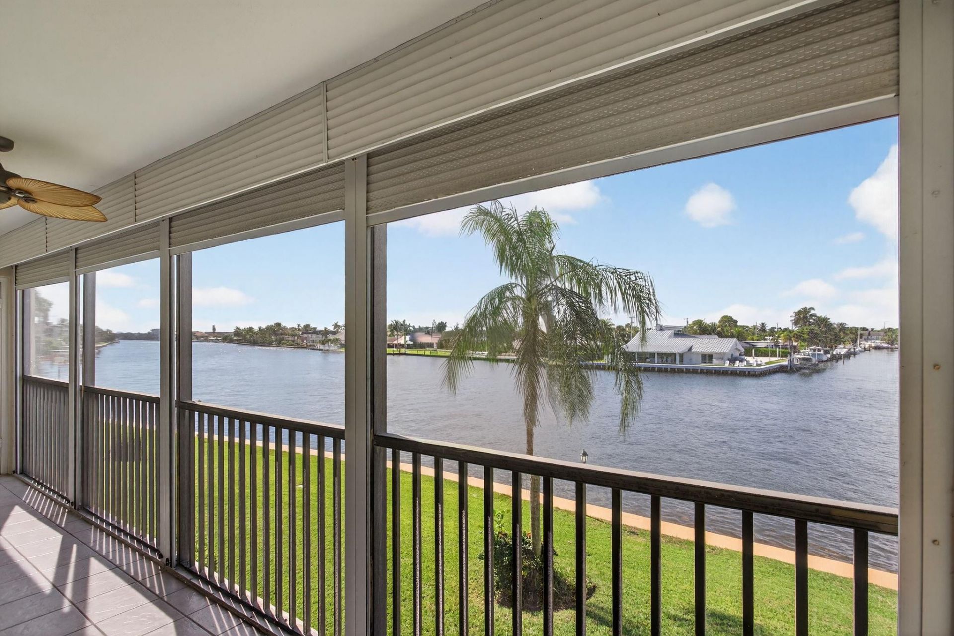 985 SE 19 Avenue, Unit 204, Deerfield Beach, FL 33441 Photo