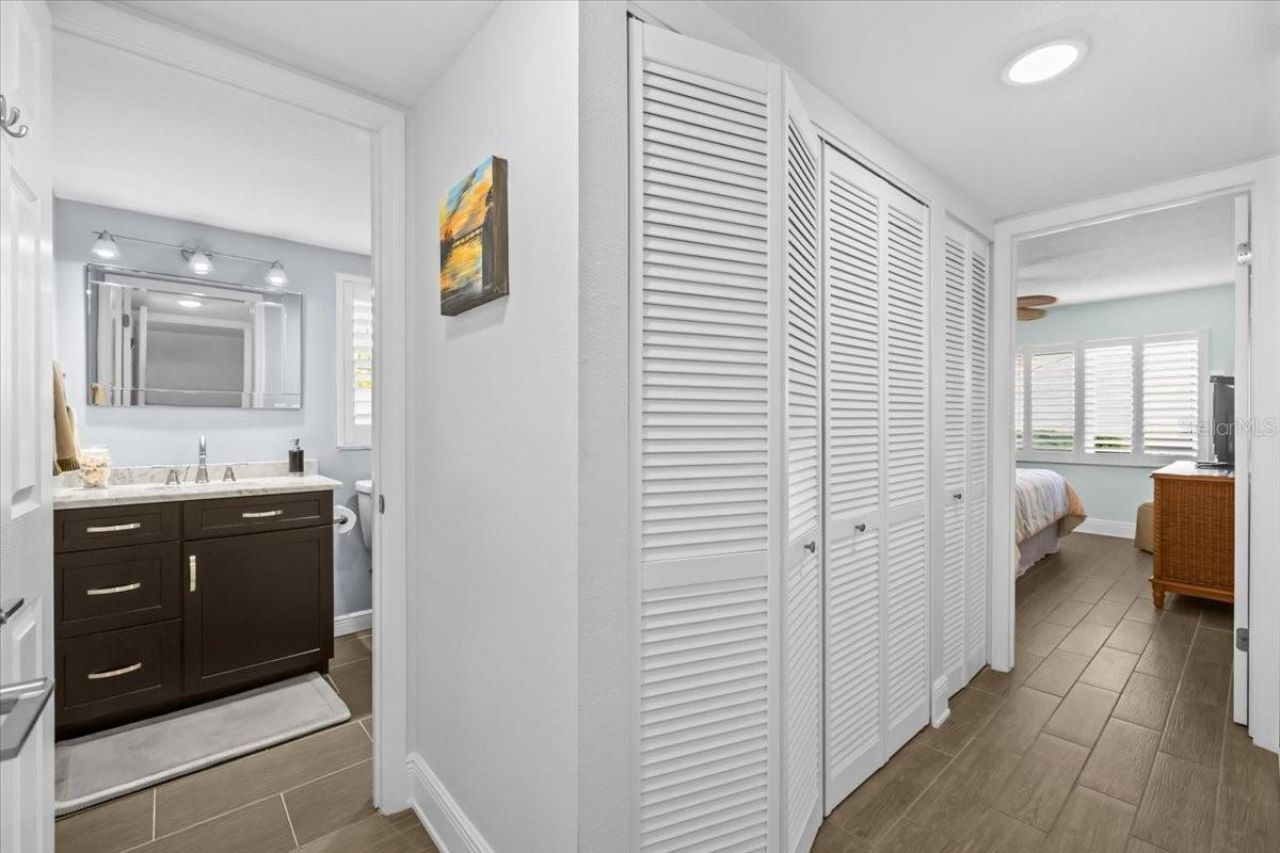 4730 Brittany Drive S, Unit 36, Saint Petersburg, FL 33715 Photo