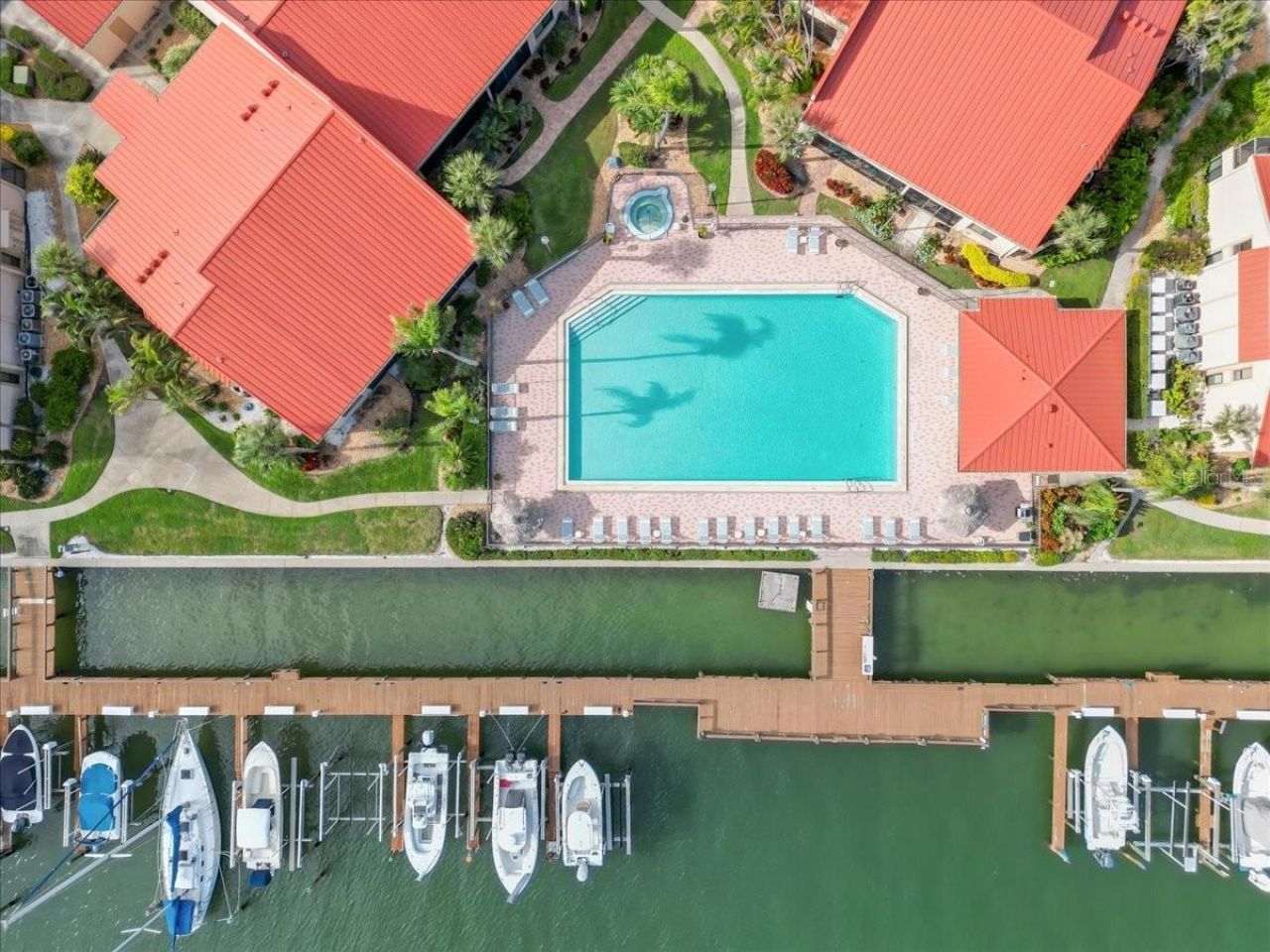 4730 Brittany Drive S, Unit 36, Saint Petersburg, FL 33715 Photo