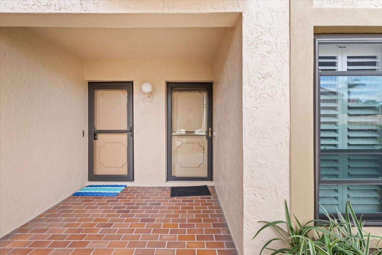 4730 Brittany Drive S, Unit 36, Saint Petersburg, FL 33715 Photo