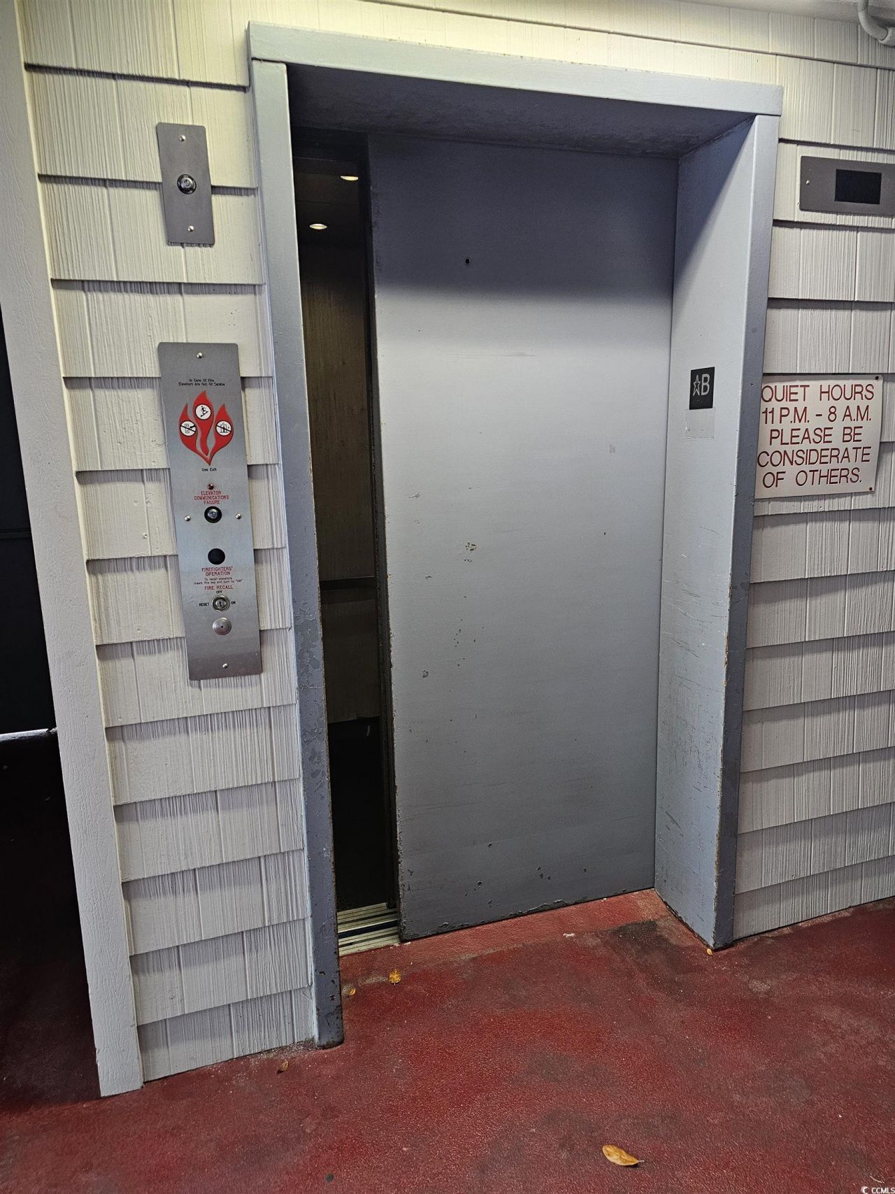 201 N Hillside Dr. Photo 16