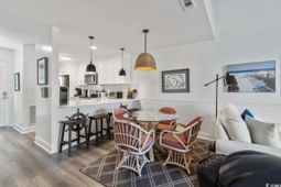 201 N Hillside Dr. photo 4