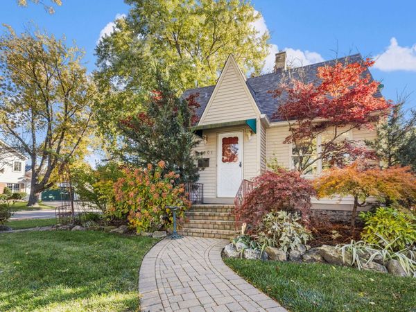 6901 Church Street, Morton Grove, IL 60053