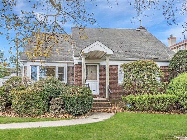 1683 Stewart Avenue, New Hyde Park, NY 11040