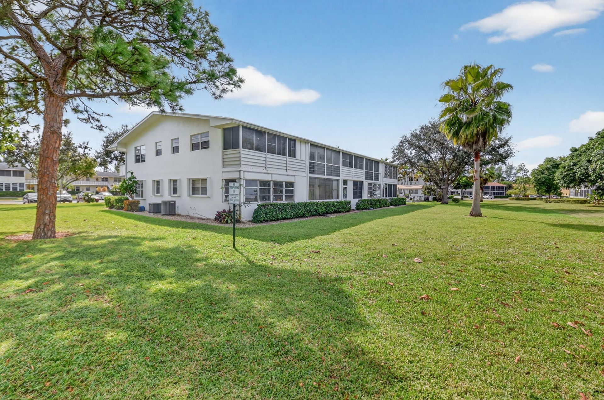 265 Windsor, Unit L, West Palm Beach, FL 33417 Photo