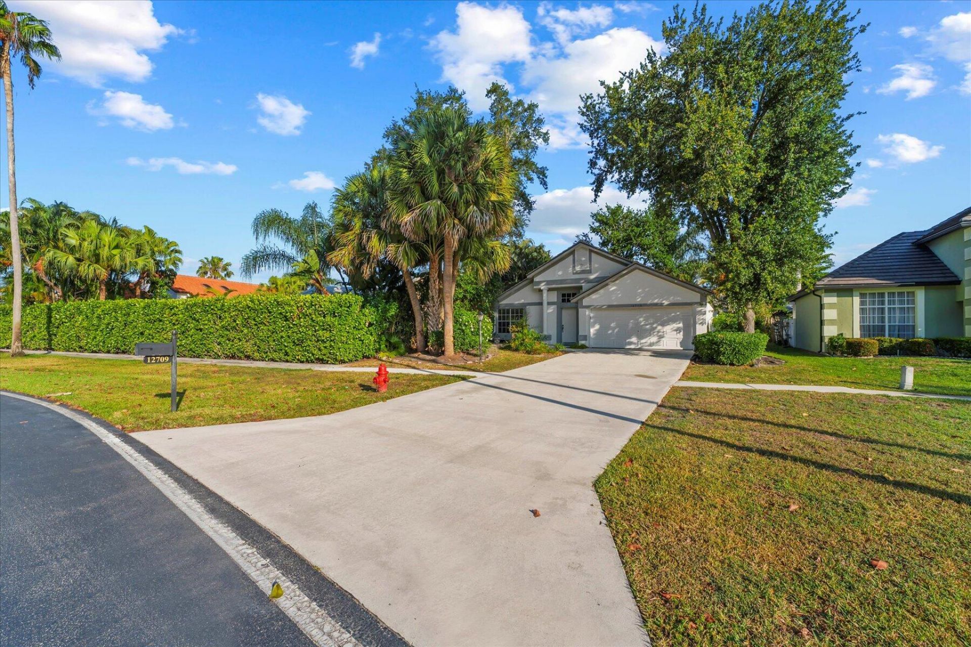 12709 White Coral Drive, Wellington, FL 33414 Photo
