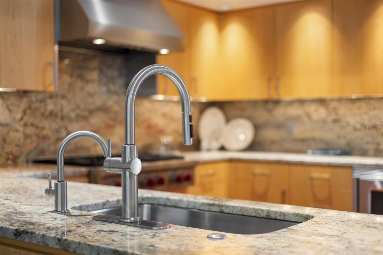 1739 Cherokee Drive, Sarasota, FL 34239 Photo