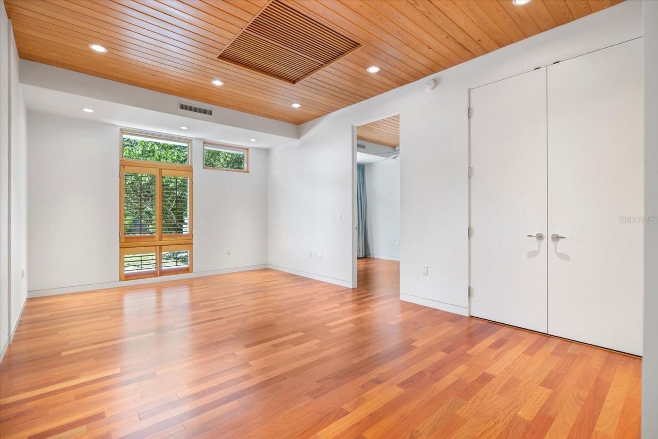 1739 Cherokee Drive, Sarasota, FL 34239 Photo