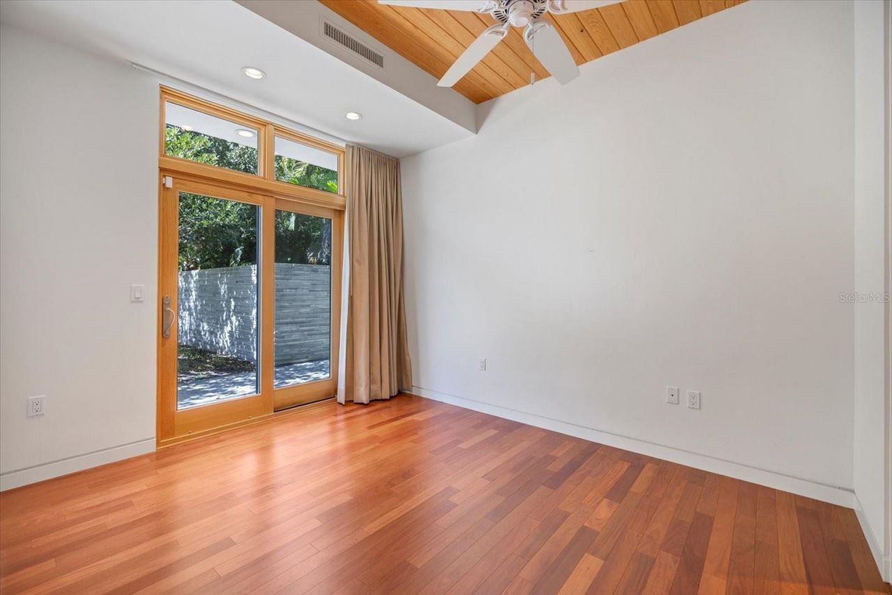 1739 Cherokee Drive, Sarasota, FL 34239 Photo