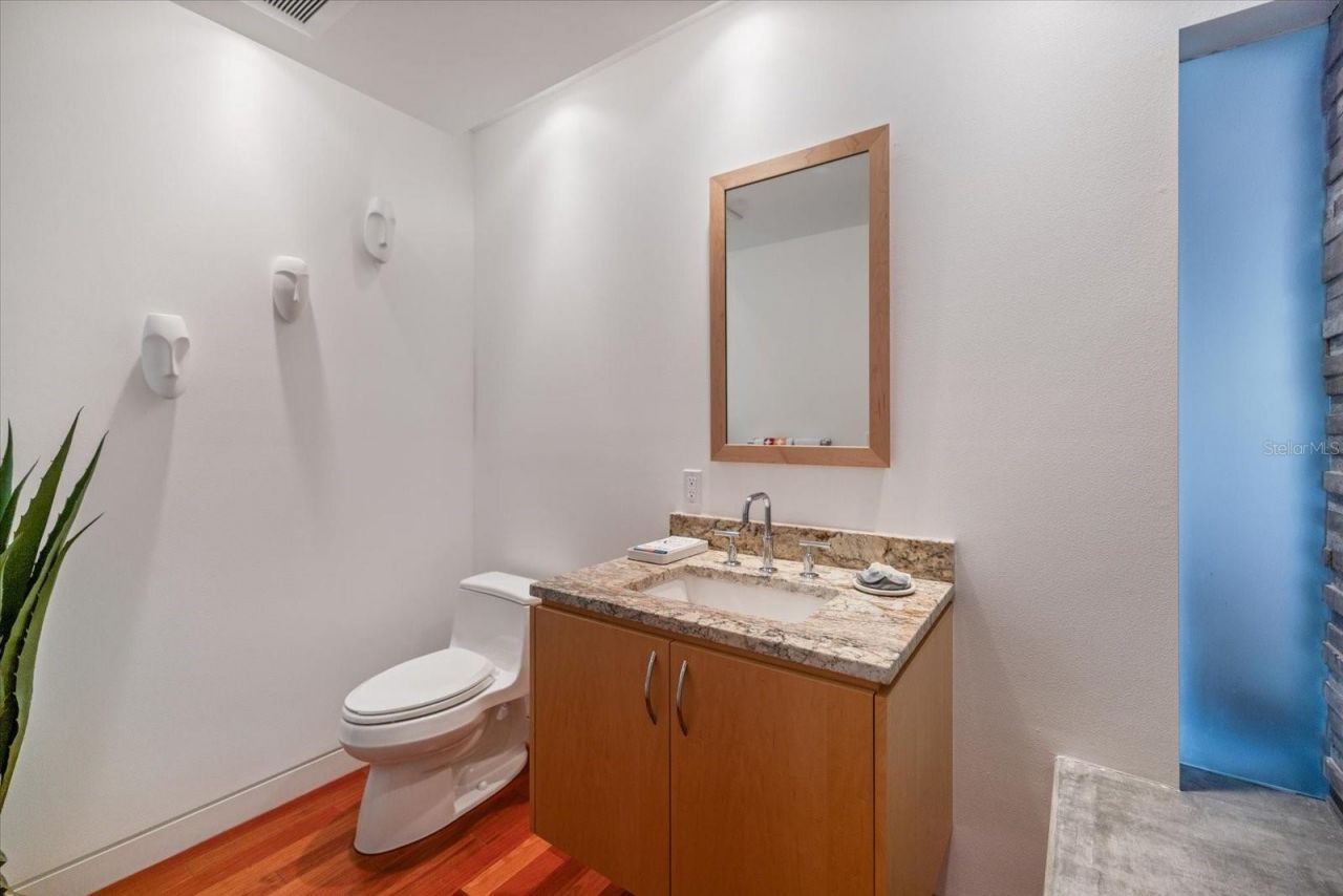 1739 Cherokee Drive, Sarasota, FL 34239 Photo