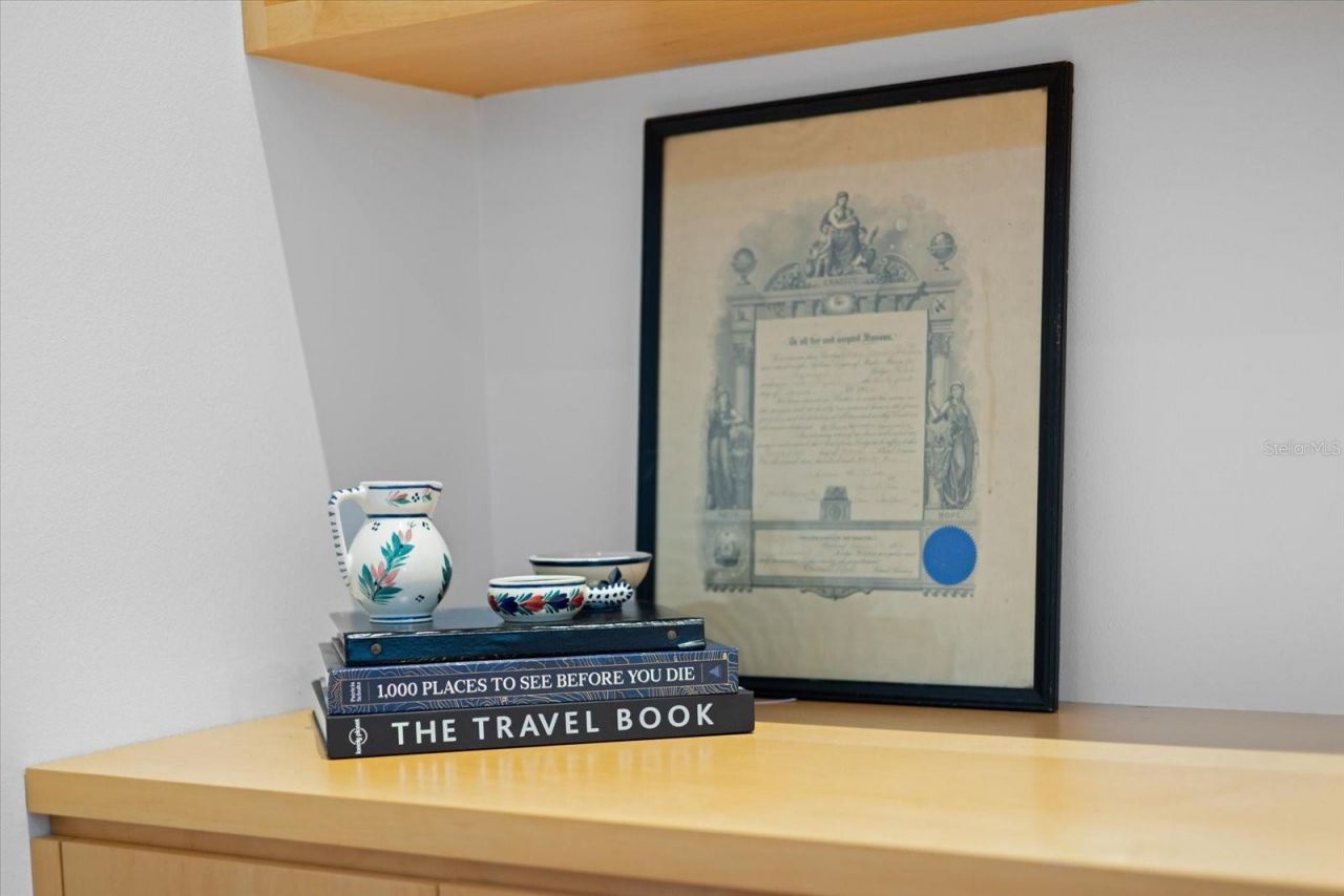 1739 Cherokee Drive, Sarasota, FL 34239 Photo