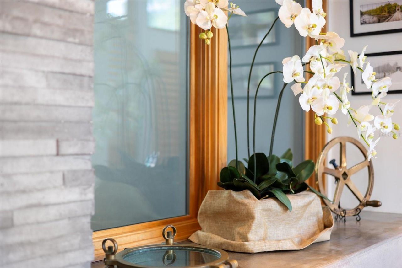 1739 Cherokee Drive, Sarasota, FL 34239 Photo