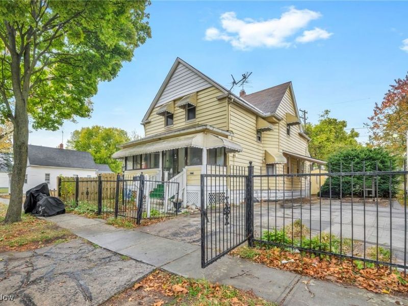 987 E 78th Street, Cleveland, OH 44103 Photo 3
