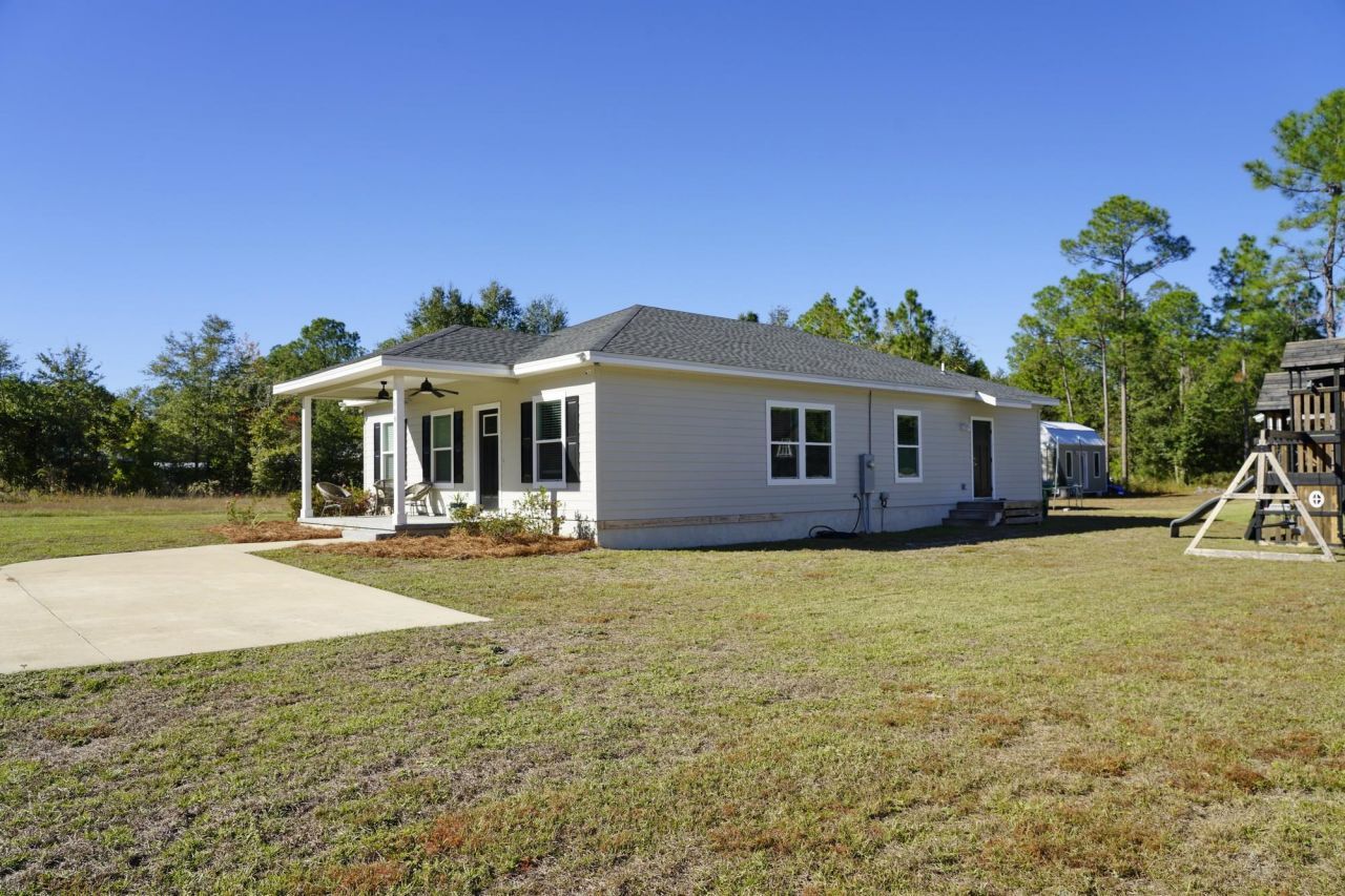 168 Engelbrecht Road, Defuniak Springs, FL 32433 Photo