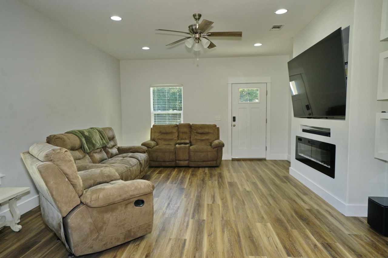 168 Engelbrecht Road, Defuniak Springs, FL 32433 Photo