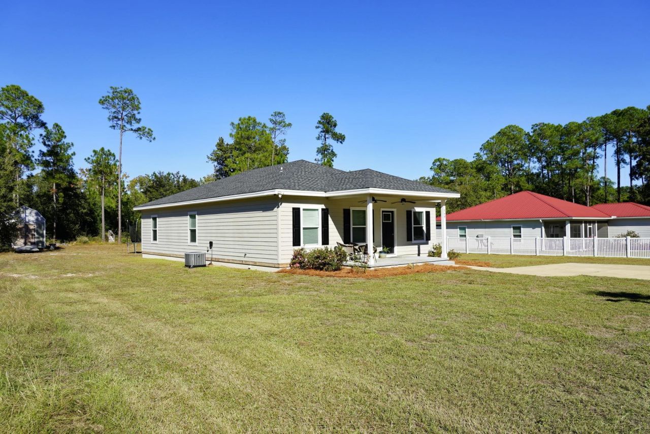 168 Engelbrecht Road, Defuniak Springs, FL 32433 Photo