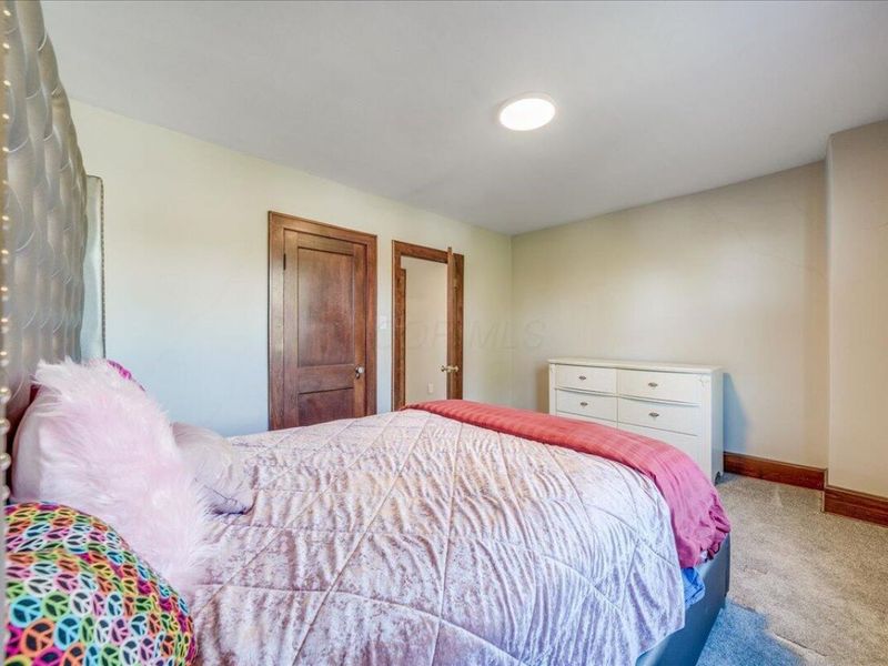 464 E Hinman Avenue, Columbus, OH 43207 Photo 16