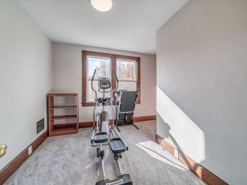 464 E Hinman Avenue, Columbus, OH 43207 Photo 20