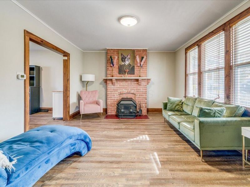 464 E Hinman Avenue, Columbus, OH 43207 Photo 4