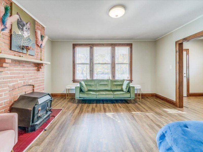 464 E Hinman Avenue, Columbus, OH 43207 Photo 6