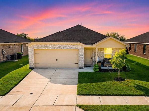 14128 Golden Bridge Drive, Pilot Point, TX 76258