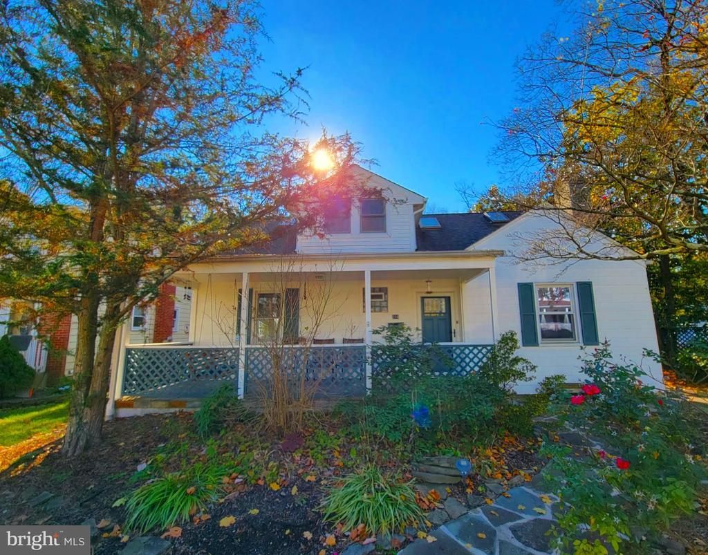 214 Villanova Road, Glassboro, NJ 08028 Main Photo