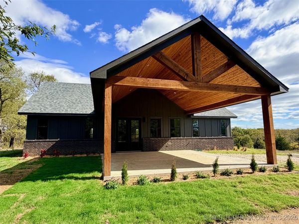 16902 Hackberry Lane , Oakland, OK 73446